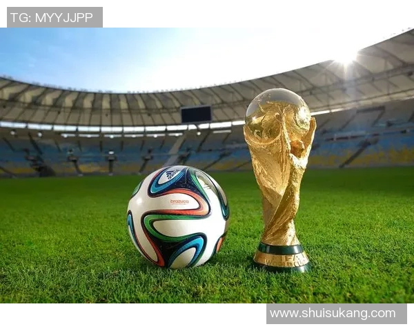 不挑队友的足球明星展现团队精神与无私奉献的魅力